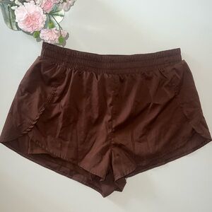 Earth Trail Shorts Girlfriend Collective